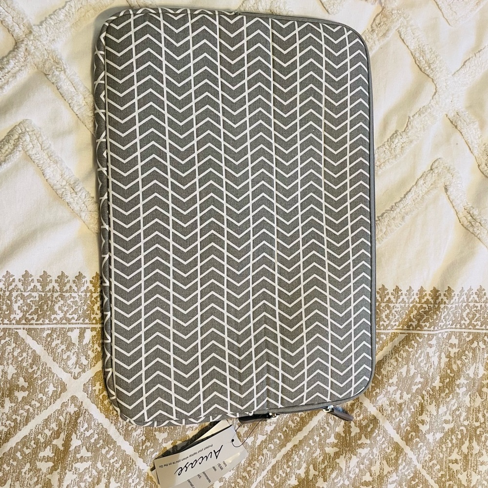 15in laptop cover
